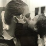 Julianne Moore Instagram - Happy 22nd birthday @livfreundlich - you are not little anymore but you will always be my baby. I love you so much - thank you for being the daughter of my dreams. I am so looking forward to all this year will bring you✨✨✨✨✨✨✨✨✨✨✨✨✨