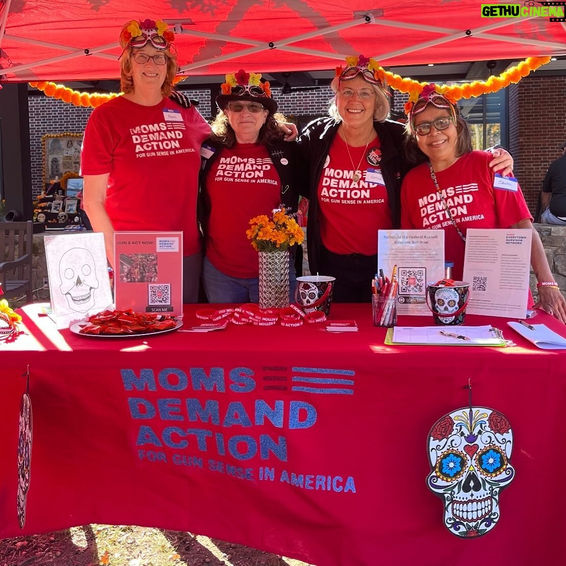 Julianne Moore Instagram - Anne McWalter is my #WomanCrushWednesday. She leads a local @momsdemand group and is an @everytown Survivor Fellow from Delaware. Anne’s own brush with gun violence initially left her believing her story should remain untold. But in 2018 she found Moms Demand Action and realized the importance and impactful of personal narratives. Leveraging her experience, she now champions fellow survivors, promotes secure gun storage practices, and has contributed to the enactment of crucial legislation. Anne firmly believes that “Gun violence is everyone’s story. If there is a way to stop another person from going through this trauma, I will fight for that!” Her efforts are currently focused on curbing gun violence locally, through collaboration with grassroots organizations to forge community-driven solutions. It’s my honor to spotlight Anne’s inspiring work and advocacy this #wcw.
