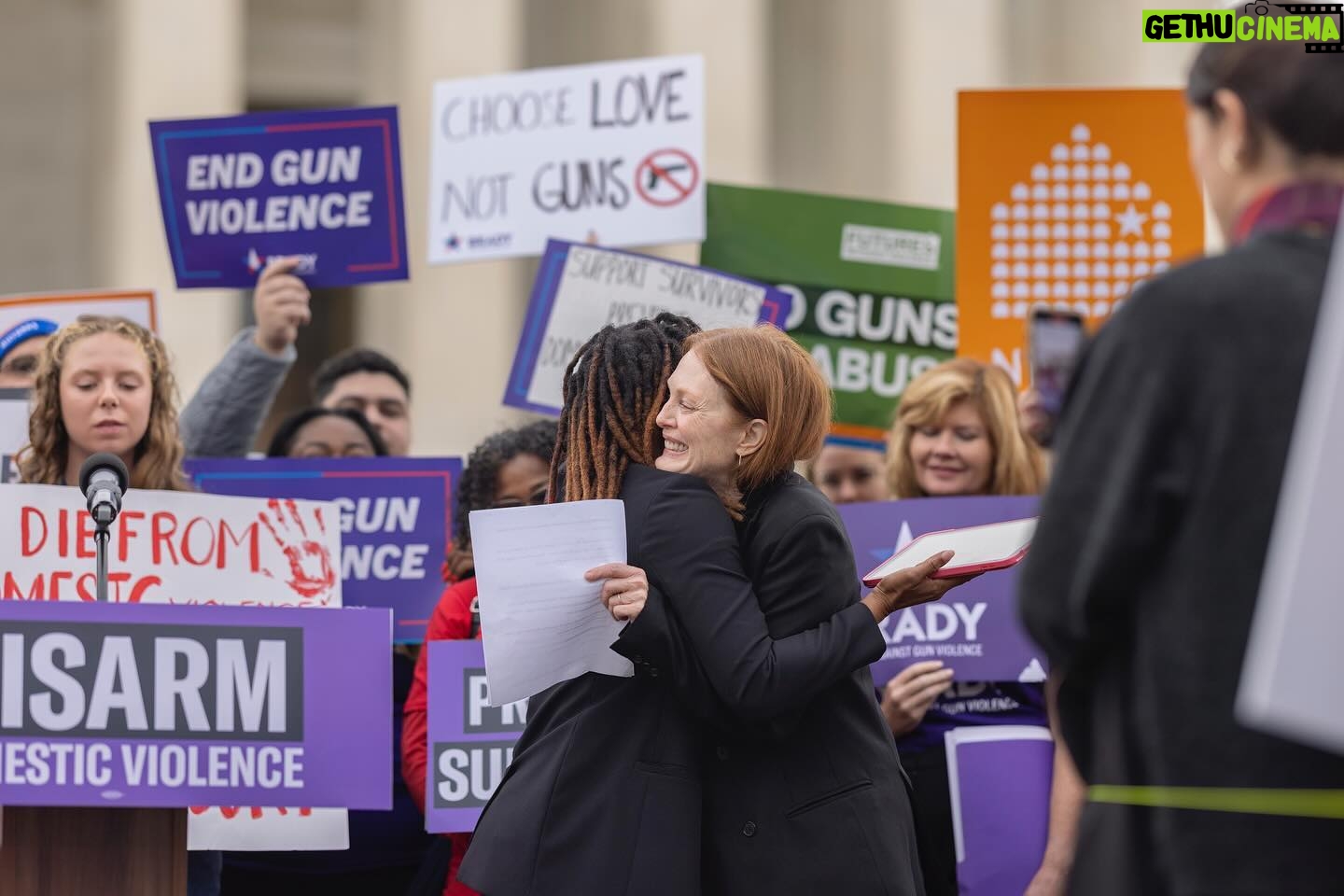 Julianne Moore Instagram - This #WomanCrushWednesday, I want to highlight the dedication of Angela @FerrellZabala, who last week celebrated her one year anniversary as the executive director of Moms Demand Action. Fittingly named after the iconic Angela Davis, Angela is a longtime activist, who has always fought to leave our world better than she found it. At the helm of @momsdemand, Angela has taken the gun violence prevention movement to new heights, emphasizing inclusivity and diversity every step of the way. Angela crisscrosses the country, visiting red states and blue states alike, to meet with survivors, students, and advocates. She always emphasizes the importance of intersectionality, and aims to center the people most impacted by this crisis with solutions that reflect the depth of what’s needed to create a safer country. As a mother of four herself, she knows exactly what’s at stake. Whether it’s rallying at the Supreme Court, partnering with community organizations on the ground, or showing up at state houses across America, Angela is dedicated to building our movement with a fiery hope that is contagious to anyone who meets her. Congrats on one year, Angela!