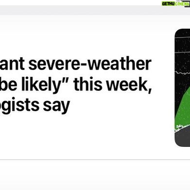 Julie Bowen Instagram - I know deep down that this is serious news. But on the surface, it’s an avocado, right?