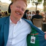 Julie Bowen Instagram – The wedding was spectacular, but @voguemagazine missed a few teensy details: Jesse’s “clergy” badge, the back of Ed Hyland’s amazing tie, and my eternal date @curlefreye.  Oh! And the party bus. The party bus was 💣 #sarahandwellswedding
