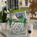 Julie Bowen Instagram – Tell me your friends rescued Mother’s Day from the abyss without telling me…@applevia @curlefreye @katericc @foodandsoul Thanks for looking out for me!