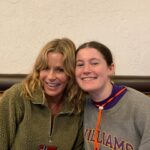 Julie Bowen Instagram - Great day with the Williams softball crew and my sisters. Go Ephs!!