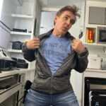 Julie Bowen Instagram - A bit of a rough re-entry into post strike life down in Georgia. (I forgot how to stay up all night 😡) Lucky to have this man-spreading goofball as my on-screen husband.