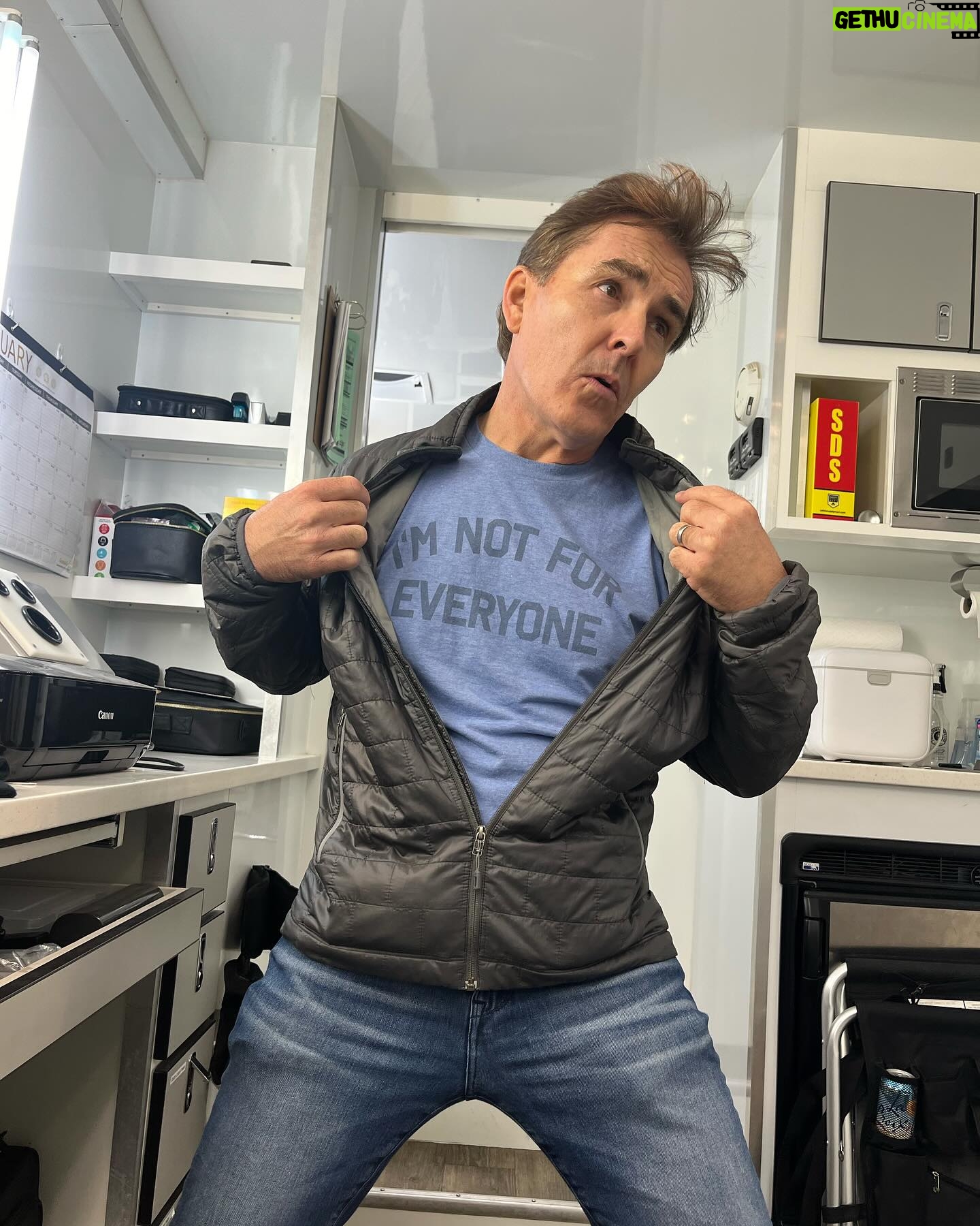 Julie Bowen Instagram - A bit of a rough re-entry into post strike life down in Georgia. (I forgot how to stay up all night 😡) Lucky to have this man-spreading goofball as my on-screen husband.