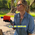 Julie Bowen Instagram - JB SKRUB IS NOW ON AMAZON!!!