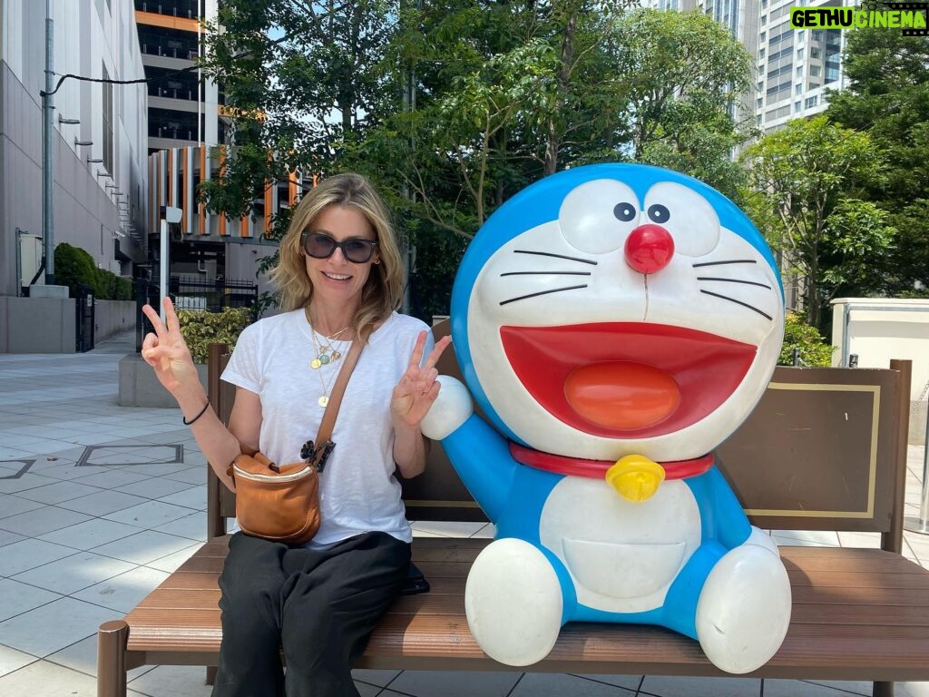 Julie Bowen Instagram - Japan, I will miss you!