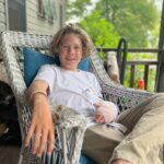 Julie Bowen Instagram - Despite a few broken bones, our annual trip to see the cousins (and the Summerland friends) was epic as always. Douglas, we miss you already…