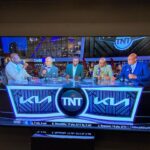Julie Bowen Instagram – Be still, my basketball loving heart…@tntinsidethenba just got even better. The incomparable @dwyanewade is sitting at the big table with Sir Charles. @gabunion your husband is killing it.
