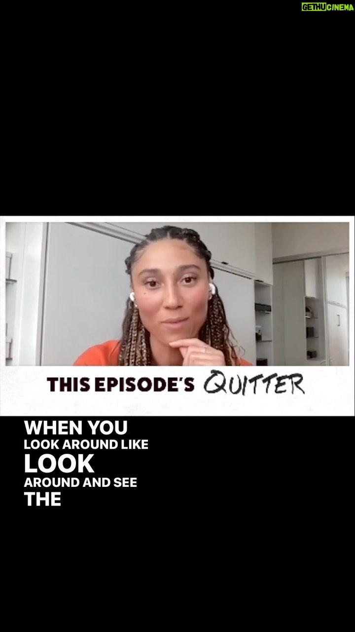 Julie Bowen Instagram - I’ve always been intimidated by fitness classes but @allymisslove helped me overcome my fear. She is an encouraging Pelaton instructor, skilled dancer, Brooklyn Nets host, CEO, the list goes on and on. She knows what she wants and paves her own way. Listen on @spotifypodcasts, watch on YouTube via quitterspod.com, or find us wherever you get your podcasts.