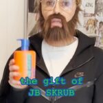 Julie Bowen Instagram - Happy Father’s Day you’ll figure it out… 20% off for dad-sized orders ($100 ) all weekend at JBSKRUB.com with code “Clean20” —- #fathersday #fathersdaysale #discountcodes