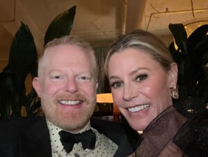Julie Bowen Instagram - The past 24 hours:  I started the day in  an insane church in Covington, GA. Flew to LA. Had  some sort of magical facial.  Full  glam “works” (oooh!  My hair grew!) Car to Sag  awards (stop to pay homage to Griselda) and  then dinner with all my favorite cast mates. Finally,  a full collapse on my couch with 2 out of three of my boys. From SAG to “sag”… worth it.  Now it’s  time for the redeye back to work….