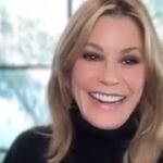 Julie Bowen Instagram - Real customers, real conversation, real positive reviews. We are thrilled that so many of you love JB SKRUB! We do this for you! …and your smelly kid… . . . . . . . . . #interview #review #skincare #kids #teens #tweens #teenager #college #boymom #parenting #teenskincare #skincareroutine