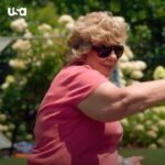 Julie Chrisley Instagram - And just like that, we're back! An all-new @chrisley_usa episode is on tonight at 10/9c on @usa_network and you don’t want to miss it! 😂#ChrisleyKnowsBest