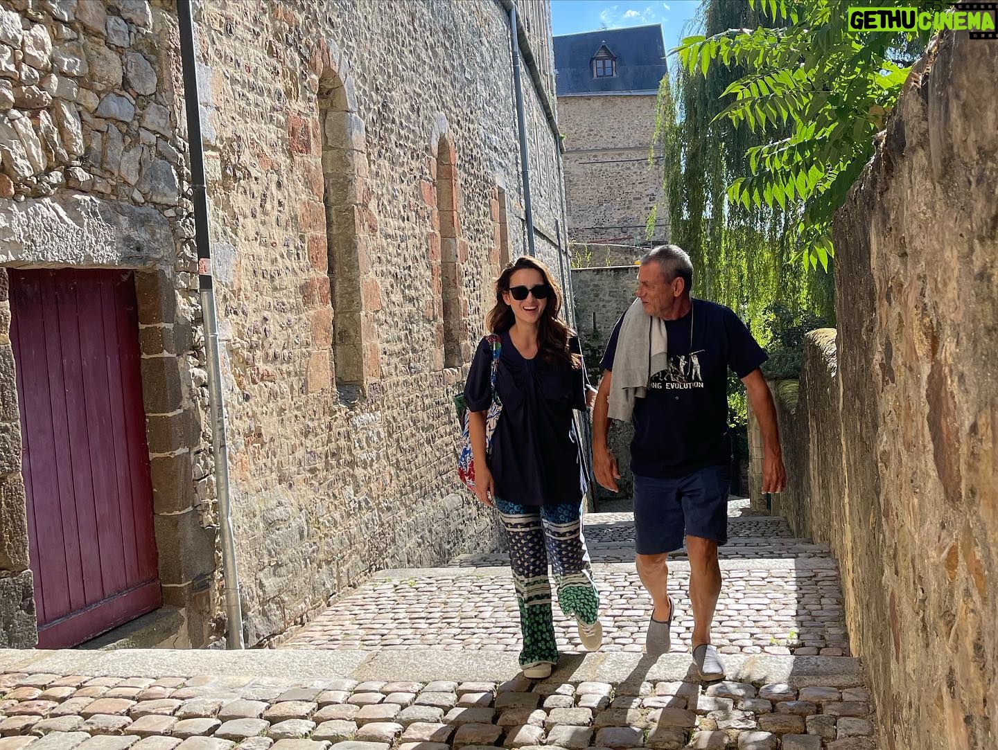 Julie Estelle Instagram - Strolling around the “old town” of le Mans