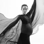 Julie Estelle Instagram - #maternityshoot #julieestelle #33weekspregnant🤰