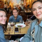 Julie Estelle Instagram - LA days with them❤️
