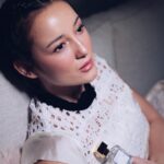 Julie Estelle Instagram - Express radiant femininity✨ @maisonfranciskurkdjian @living_atthepapilion @thepapilion #feelthecityrhythm #maisonfranciskurkdjian #franciskurkdjian #fragrancewardrobe