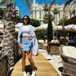 Julie Ricci Instagram - Sous le soleil de #cannes ☀️