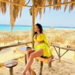 Julie Ricci Instagram – ☀️🌍🌊🐚🏝️🛥️🍹🐠🛟