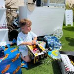 Julie Ricci Instagram – Un beau soleil ☀️ hier pour fêter les 4 ans de mon fils Giovann à la maison, c’était juste parfait.

Merci @jijii.events pour avoir tout géré.

Et vous c’est qui le prochain anniversaire à venir ?
Pour ma part c’est moi le 1 et juin.😍