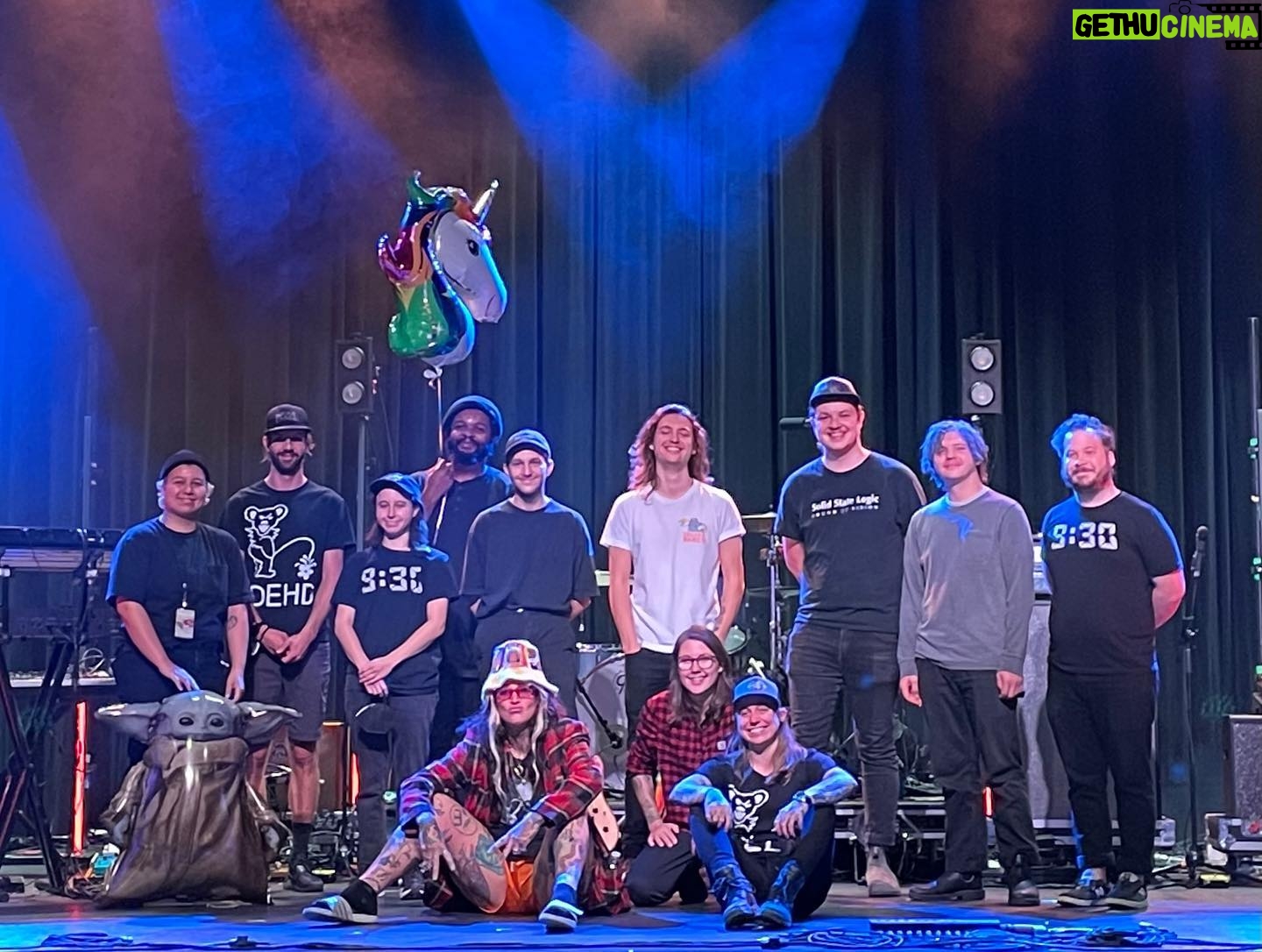 Julien Baker Instagram - I AM SO PROUD OF THIS CREW ⭐️ Not a day went by on this tour where I wasn’t reminded of these folks’ remarkable kindness, skill, and patience. everyone cooperated so well to keep us covid FREE the ENTIRE TOUR— yalls dedication and respect gives me hope for the future of touring and playing shows, which it turns out is my favorite ever thing to do. Thank you all endlessly for your hard work and for the gift of your company.
