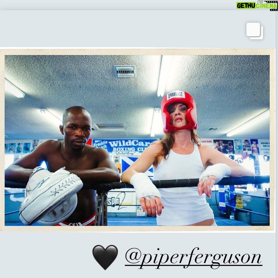 Juliette Lewis Instagram - 🖤 @piperferguson 📷