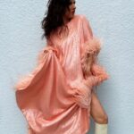 Juliette Lewis Instagram - VIBE & BEAUTY SQUAD:🫶🥰 @madeupbysu @paulnortonhair Stylin @daniandemmastyle Dress: @harithand Boots: @paristexas_it