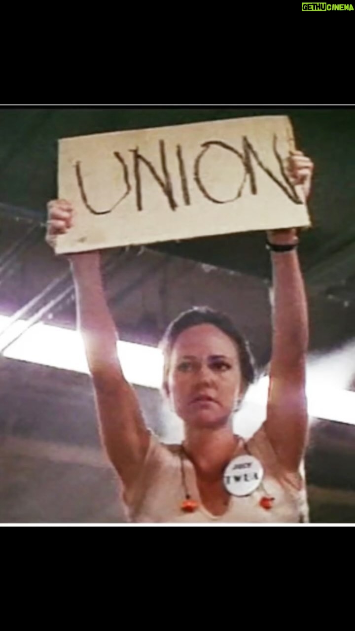 Juliette Lewis Instagram - #STRIKE it up #sagaftrastrong Tone def shareholders. There is a revolution on. #workersrights #wgastrong #unions #IATSE