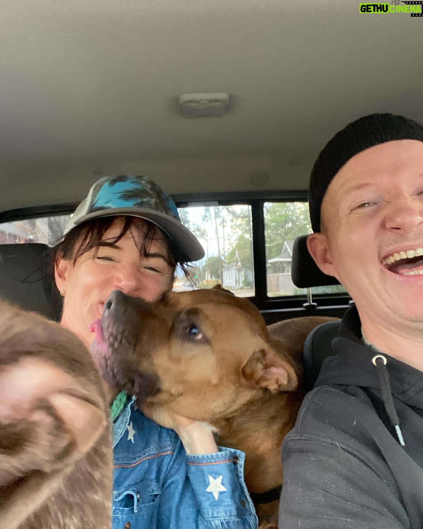 Juliette Lewis Instagram - It’s one of my favorite people on the planet and my brother @beaupatrick ‘s birthday today!!! (And 19 years sober bday) Please give him love & a bday shout and follow all his cool artistry @burnbarrelpress !