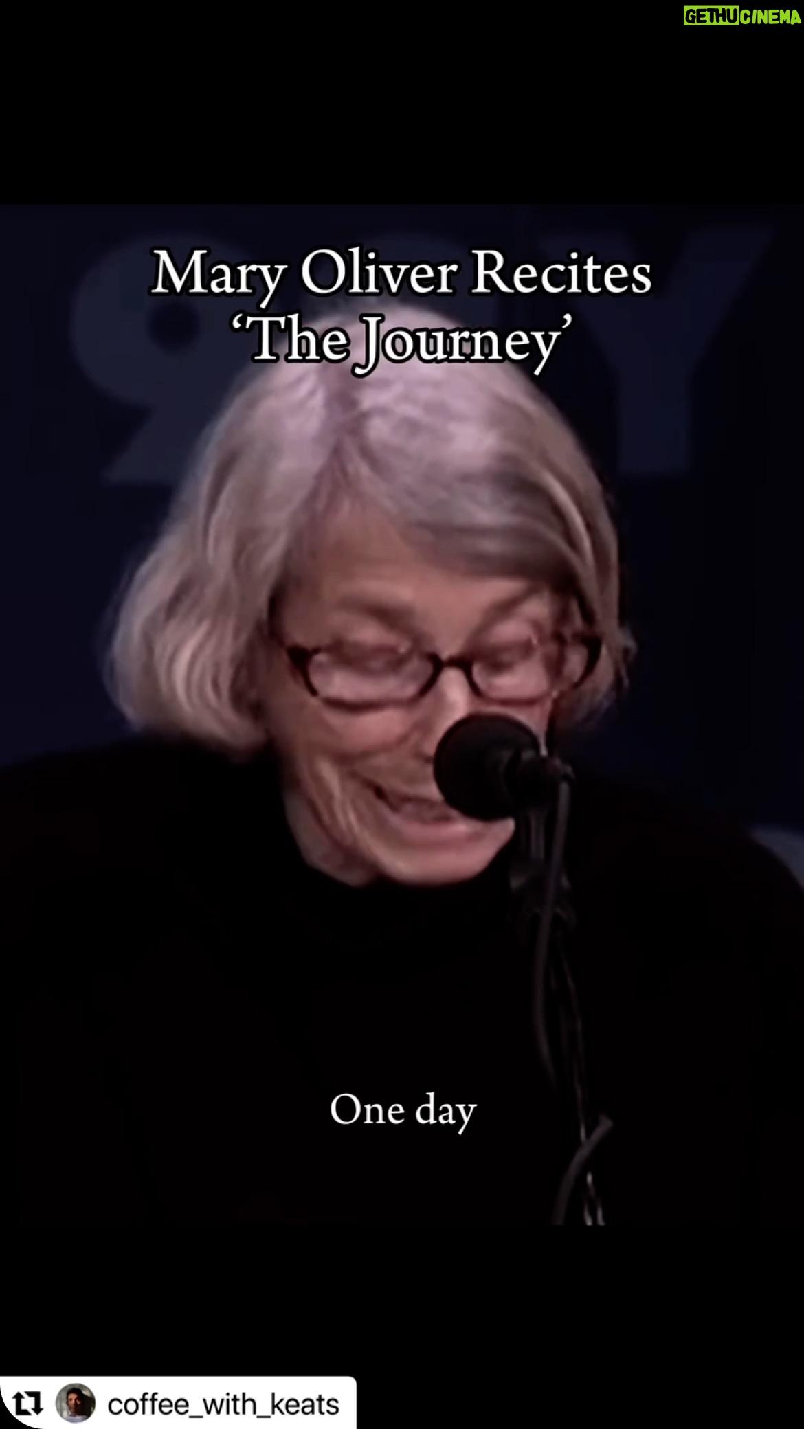 Juliette Lewis Instagram - “Mary Oliver recites The Journey” - 🥹🙌 I love this so much. #ThetripImon 🙏