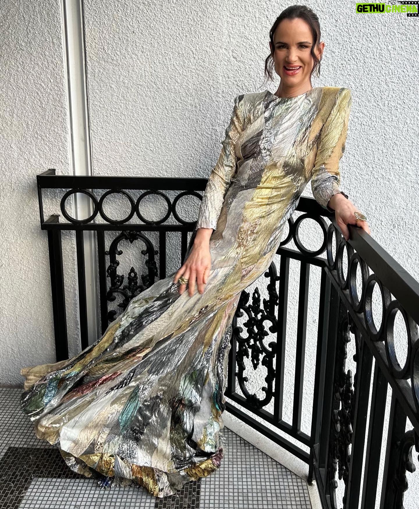 Juliette Lewis Instagram - Well back to work! Thats a wrap on #Yellowjackets @yellowjackets kick off week. π€― And thank you @oliviertheyskens for making the perfect dress for me; high glam, a little disco & totally laid-back! π« πultimate dream- no after parties for me-had to catch a flight right back to finish shooting the film Iβm in the middle of!! #TheThicket #yellowjackets OUT NOW! ππππ Stylin @daniandemmastyle Mu @madeupbysu Hair @paulnortonhair Boots: @Schutz Jewels: @Kallatijewelry