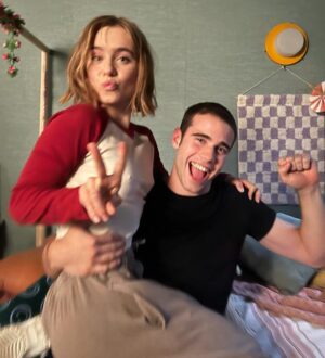 Julio Peña Instagram - A veces hay que renunciar a entender las cosas y simplemente vivirlas… 
*Bruja y Dios griego hablando con Yoshi por la ouija* ✨
Hasta siempre❤️‍🔥 
@atdmvnetflix @netflixes