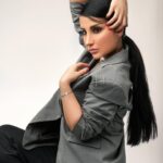 Jumana Karim Instagram – يعتبر الحب هو الحل المناسب لجميع مشاكل الإنسان على وجه الأرض
مو لو مومو🤍🦋