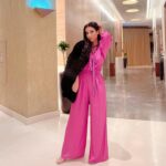 Jumana Karim Instagram - حين تستمر على اي عادة ناجحه ستفاجأ بعد عام او عامين انك تجاوزت اهدافك بأشواط وهااااا قد تجاوزنا👏🏻👏🏻👏🏻👏🏻👏🏻🤍😛I love you all