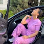 Jumana Karim Instagram – شو صايره يجذبني اللون الوردي من فتره تجي عيني ع كلشي وردي وداشتري كلشي وردي عندكم تفسير للحاله لو صدفه ؟ 💓🤍#جمانه_كريم