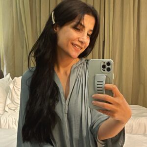 Jumana Karim Instagram - القوة ليست دائماً فيما نقول ونفعل 
احياناً تكون فيما نصمت عنه
فيما نتركه ب إرادتنا
وفيما نتجاهله عن فهم🔐🧡