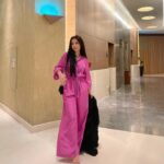 Jumana Karim Instagram - حين تستمر على اي عادة ناجحه ستفاجأ بعد عام او عامين انك تجاوزت اهدافك بأشواط وهااااا قد تجاوزنا👏🏻👏🏻👏🏻👏🏻👏🏻🤍😛I love you all