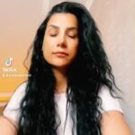 Jumana Karim Instagram - الف تحيه حب واحترام للفنانه اديبه المبدعه والفنانه شيماء صاحبه اجمل روح وضحكه حبيت اشارككم الفيديو بس والله الدوبلاج صعب🤍🤍🥰🤍🤍