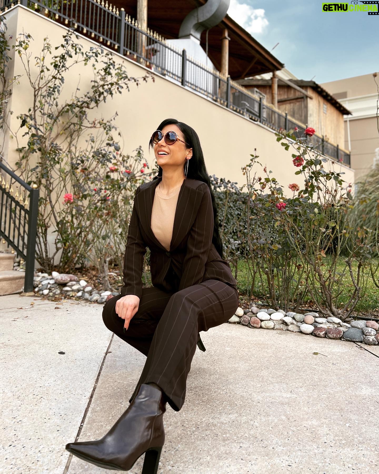 Jumana Karim Instagram - كلش حلو اليوم اول يوم رجب يعني بعد ٦٠ يوم لرمضان الشهر الأحب والأقرب الى روحي طول السنه انتظره يوم يوم اللهم بلغنا رمضان لافاقدين ولا مفقودين 🙏🤍شنو اكثر شي تحبو بشهر رمضان يله حماس😁؟