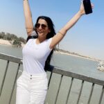 Jumana Karim Instagram - اشعر بأني امتلك كل شي جميل🤍🤍🤍⚖️