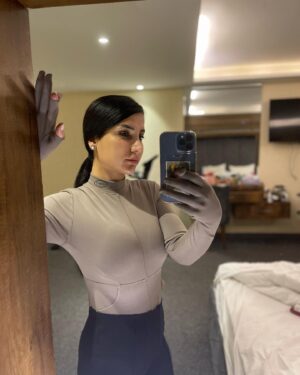 Jumana Karim Instagram - 🧿🧿🧿مشتاقه هوايه الكم وغيابي راح اعوضه الكم
#رمضان_يجمعنا