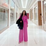 Jumana Karim Instagram - حين تستمر على اي عادة ناجحه ستفاجأ بعد عام او عامين انك تجاوزت اهدافك بأشواط وهااااا قد تجاوزنا👏🏻👏🏻👏🏻👏🏻👏🏻🤍😛I love you all
