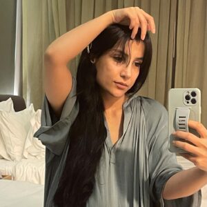 Jumana Karim Instagram - القوة ليست دائماً فيما نقول ونفعل 
احياناً تكون فيما نصمت عنه
فيما نتركه ب إرادتنا
وفيما نتجاهله عن فهم🔐🧡
