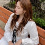 Jun Hyo-seong Instagram - 화이트 원피스 진짜 오랜만 🤍