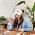Jun Hyo-seong Instagram - 오늘은 #지구의날 입니다 🌏 너무 바쁘고 정신없이 살아가지만 오늘 하루만큼은 지구의 날은 맞아 환경오염에 대한 심각성을 생각해보며 작은 실천 하나씩 해보아요😍 저는 오래동안 모아왔던 #테트라팩 #멸균팩 을 #노노샵 #자원순환센터 에 맡기고 다 쓴 플라스틱 칫솔을 가져가면 솔만 교체해서 계속 쓸 수 있는 #조르단칫솔 로 바꿔주는 이벤트 중이라 바꿔왔어요🪥 평상시에도 텀블러는 최대한 가지고 다니려고 노력중입니다 ! 이면지도 늘 쓰고 있고요 🌲 오늘 오후 8시부터 10분간 #전국소등행사 가 있어요 💡 거창하거나 대단해야만 하는 건 아니에요 ! 일상에서 할 수 있는 작은 실천들 함께하면서 지구의 날을 뿌듯하게 보내보아요 💚
