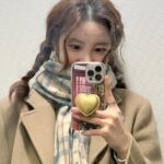 Jun Hyo-seong Instagram - 베이지 브라운 카멜 💛🧡🤎