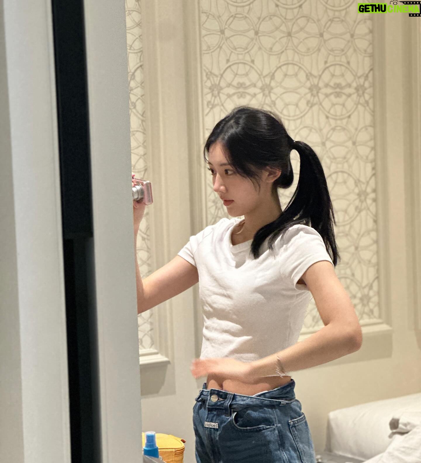 Jung Da-bin - 161.1K Likes - 👱🏻♀️🩶