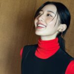 Jung Da-bin Instagram – Singles behind ✨🌌🍷💄