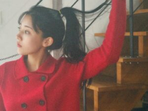Jung Da-bin Instagram - ⛄️🪽🦸🏼‍♀️🧶